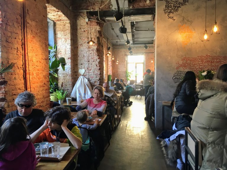 Onde E O Que Comer Dicas De Restaurantes E Caf s Em S o Petersburgo onde-e-o-que-comer-dicas-de-restaurantes-e-caf-s-em-s-o-petersburgo